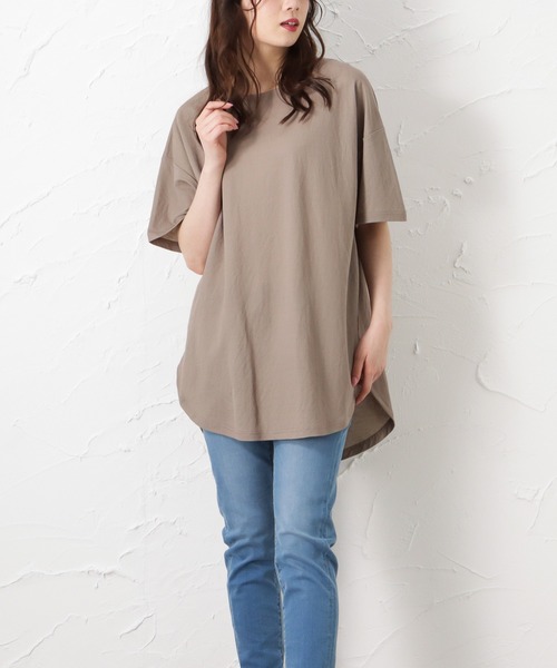 Mac-House（マックハウス）の「SARARI サラリ チュニック丈Tシャツ（Tシャツ/カットソー・レディース・ブラック/グレー/ブルー/グレイッシュベージュ・フリー）」の3枚目の写真