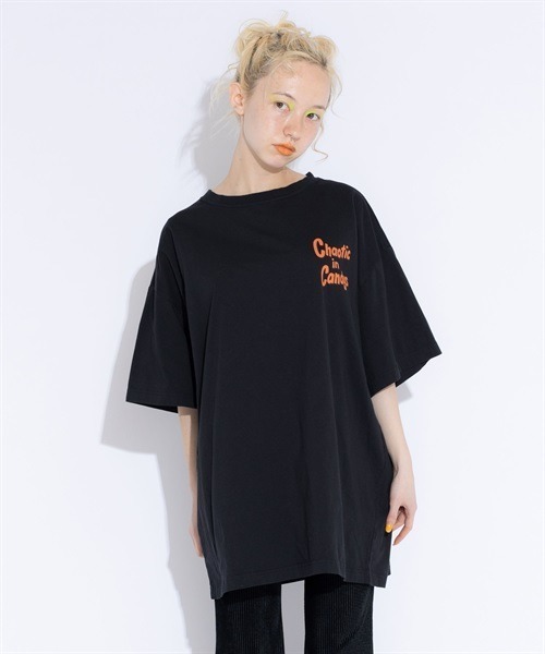 Candy Stripper（キャンディストリッパー）の「CHAOTIC IN CANDYS BIG Tシャツ（Tシャツ/カットソー・レディース・ブラック/ライトブルー/グリーン/オフホワイト・2）」の8枚目の写真