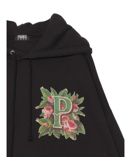 PAMEO POSE（パメオポーズ）の「Big P Hoodie（パーカー・レディース・ホワイト/ブラック/ベージュ・FREE）」の5枚目の写真