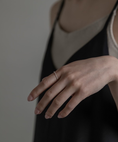 SMELLY（スメリー）の「silver925ツイストオープンリング（リング・レディース・シルバー/ゴールド・-）」の5枚目の写真