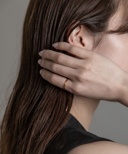 SMELLY（スメリー）の「silver925ツイストオープンリング（リング・レディース・シルバー/ゴールド・-）」の8枚目の写真