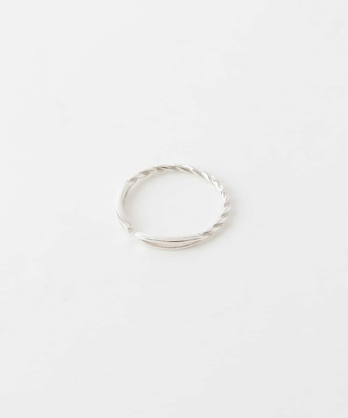 SMELLY（スメリー）の「silver925ツイストオープンリング（リング・レディース・シルバー/ゴールド・-）」の11枚目の写真