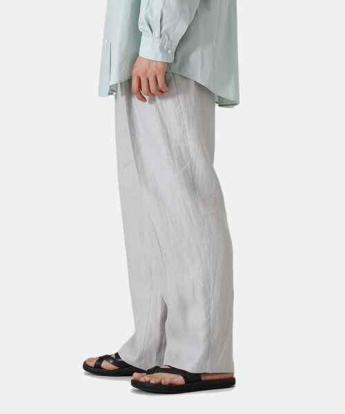 BALLAST ARK（バラストアーク）の「BALLAST ARK / バラストアーク：TUCK EASY PANTS：BA05-P002[AST]（スラックス・メンズ・グレー系その他/ブラック・M/L）」の11枚目の写真