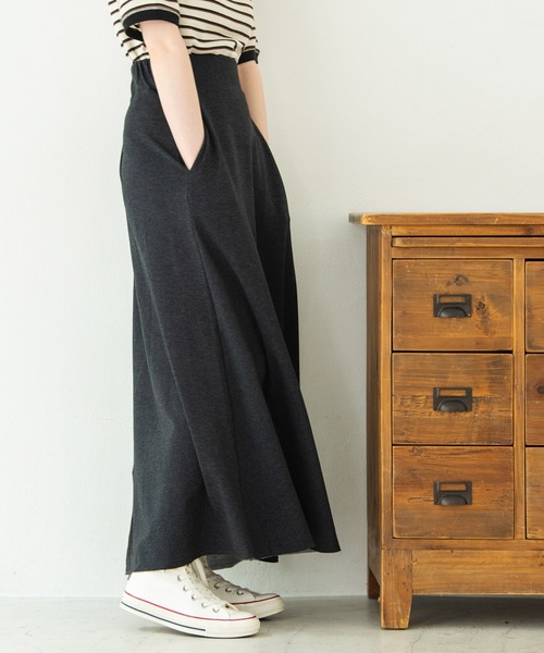 Crisp(クリスプ)の「リラックスマーメイドスカート(スカート・レディース・ブラック/グレー/ブルー・FREE)」の11枚目の写真