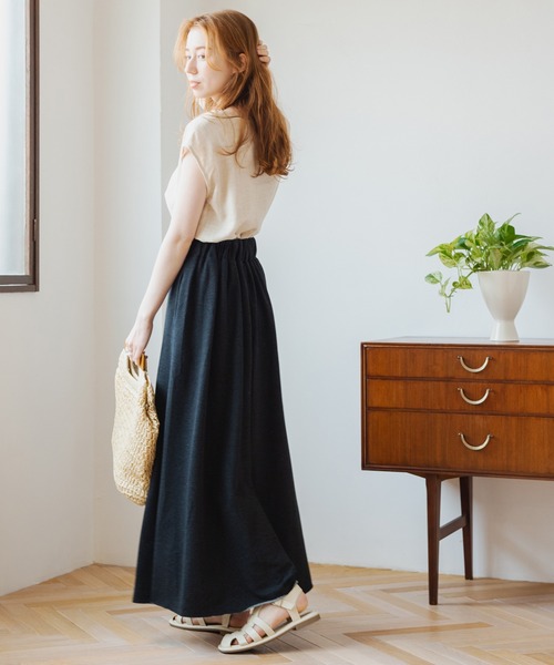 Crisp(クリスプ)の「リラックスマーメイドスカート(スカート・レディース・ブラック/グレー/ブルー・FREE)」の17枚目の写真