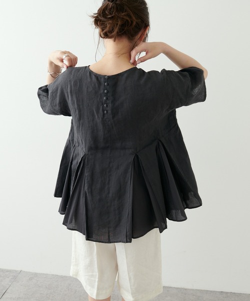 PUAL CE CIN(ピュアルセシン)の「フレンチリネン 製品染フレアブラウス(シャツ/ブラウス・レディース・ベージュ/ブルー/チャコール・FREE)」の16枚目の写真