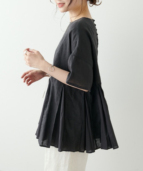 PUAL CE CIN(ピュアルセシン)の「フレンチリネン 製品染フレアブラウス(シャツ/ブラウス・レディース・ベージュ/ブルー/チャコール・FREE)」の14枚目の写真