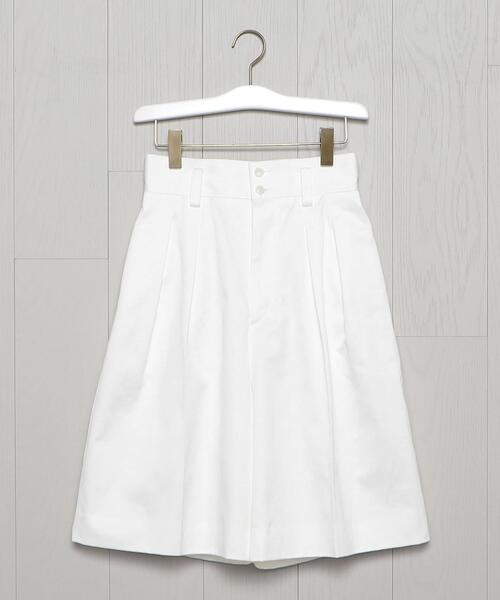 H　BEAUTY&YOUTH UNITED ARROWS（エイチビューティーアンドユースユナイテッドアローズ）の「＜H＞COTTON SATIN TUCK HALF PANTS/パンツ（その他パンツ・レディース・ホワイト/ブラック・S/M）」の7枚目の写真