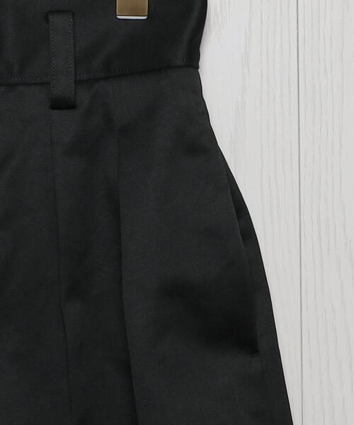 H　BEAUTY&YOUTH UNITED ARROWS（エイチビューティーアンドユースユナイテッドアローズ）の「＜H＞COTTON SATIN TUCK HALF PANTS/パンツ（その他パンツ・レディース・ホワイト/ブラック・S/M）」の11枚目の写真