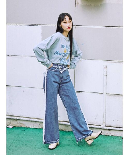 jouetie（ジュエティ）の「ストロベリーロゴ ロンT（Tシャツ/カットソー・レディース・ブラック/ブルー/アイボリー・MEDIUM）」の14枚目の写真