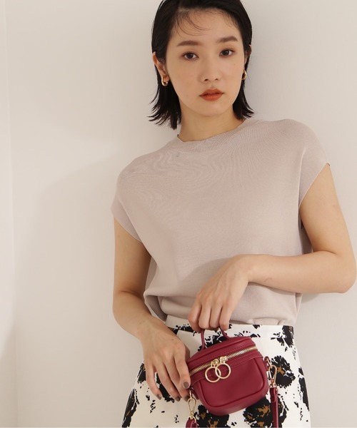 NATURAL BEAUTY BASIC(ナチュラルビューティーベーシック)の「総針モックネックニット(ニット/セーター・レディース・ブラウン/ライトグリーン/ベージュ/ブラック・MEDIUM)」の3枚目の写真