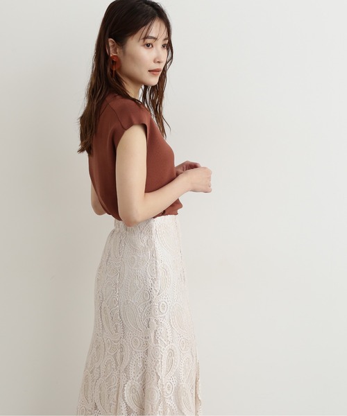 NATURAL BEAUTY BASIC(ナチュラルビューティーベーシック)の「総針モックネックニット(ニット/セーター・レディース・ブラウン/ライトグリーン/ベージュ/ブラック・MEDIUM)」の14枚目の写真
