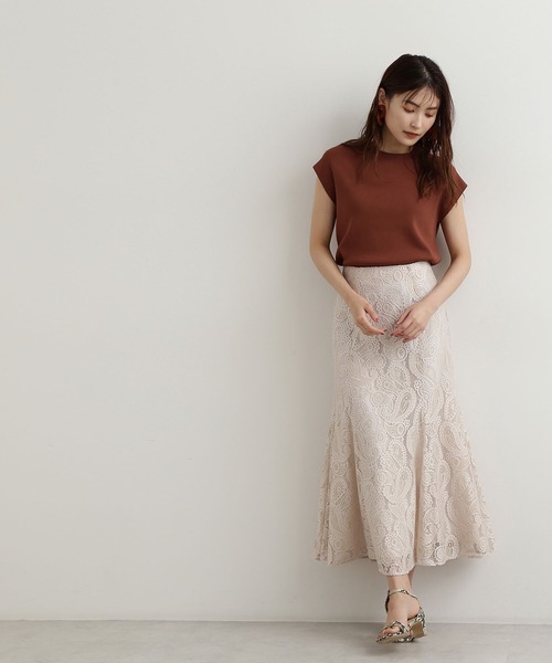 NATURAL BEAUTY BASIC(ナチュラルビューティーベーシック)の「総針モックネックニット(ニット/セーター・レディース・ブラウン/ライトグリーン/ベージュ/ブラック・MEDIUM)」の7枚目の写真