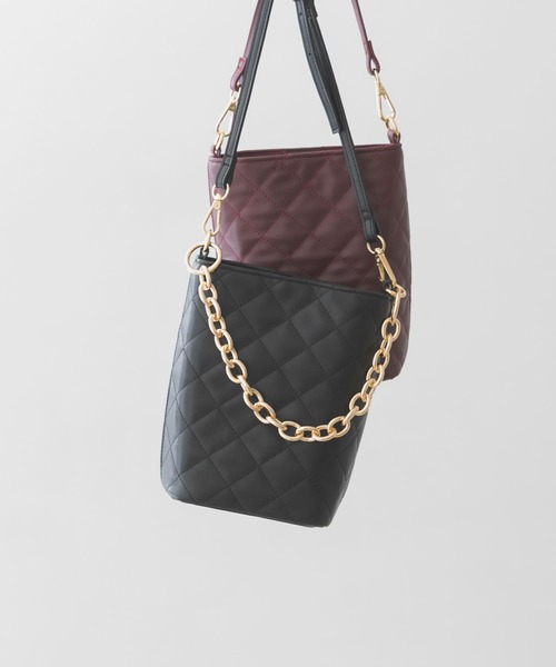 RODE SKO（ロデスコ）の「キルティングチェーン2WAYショルダー（ショルダーバッグ・レディース・ブラック/ベージュ系その他/レッド系その他・ONE）」の19枚目の写真