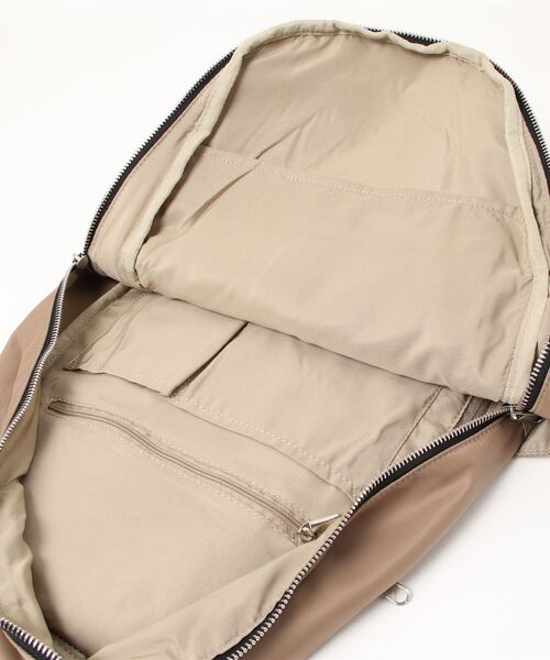 Legato Largo(レガートラルゴ)の「Legato Largo レガートラルゴ Lieto/10ポケットリュック / LH-H1672(バックパック/リュック・レディース・ピンク/ネイビー/グレー/ブラック/ライトグレー/ベージュ系その他・ONESIZE)」の14枚目の写真