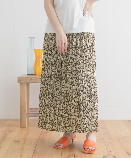 ITEMS URBANRESEARCH（アイテムズ アーバンリサーチ）の「ガラプリーツスカート（スカート・レディース・ブラック/ブラウン/カーキ・FREE）」の19枚目の写真