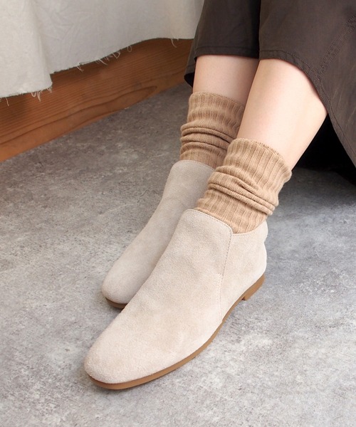 ENあしながおじさん（エンアシナガオジサン）の「防水｜アンクルブーツ　-5360475（スリッポン・レディース・ブラック/ダークブラウン/ベージュ/グレイッシュベージュ・23.5cm/24.5cm/24.0cm/23.0cm/22.5cm）」の15枚目の写真