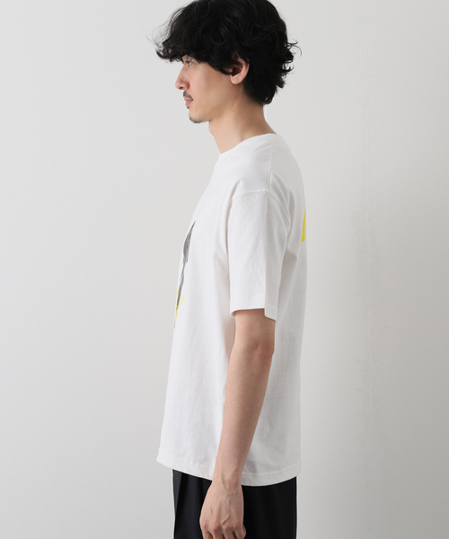 417 EDIFICE(フォーワンセブンエディフィス)の「【Labrador Retriever / ラブラドールリトリーバー】LABRADOR PHOTO Tシャツ(Tシャツ/カットソー・メンズ・ホワイト・MEDIUM/LARGE)」の4枚目の写真