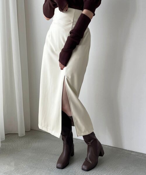 MAJESTIC LEGON（マジェスティックレゴン）の「サイドスリットIラインスカート（スカート・レディース・ブラック/ブラック系その他/ホワイト系その他2・MEDIUM）」の2枚目の写真