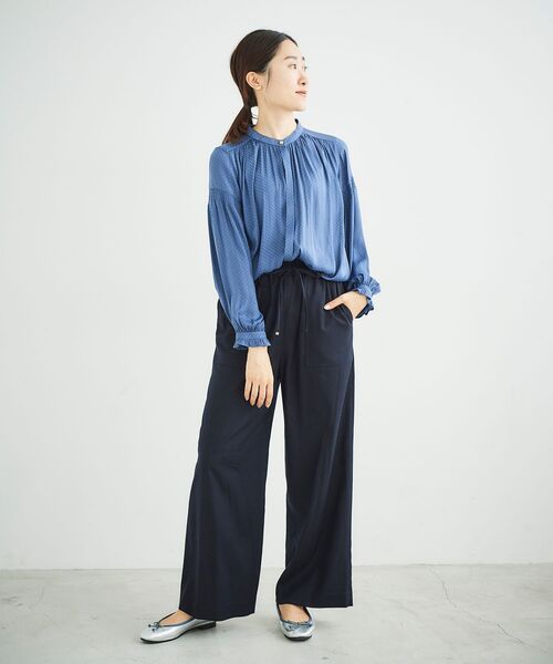 le.coeur blanc(ルクールブラン)の「ツイルストレッチイージーパンツ(その他パンツ・レディース・ベージュ/ネイビー/レッド・38/36)」の8枚目の写真