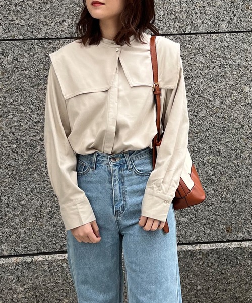 Isn't She?（イズントシー）の「3wayビッグカラーブラウス（シャツ/ブラウス・レディース・アイボリー/ライトベージュ/グリーン系/チャコールグレー・FREE）」の12枚目の写真