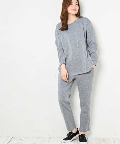 FUNALIVE（ファンアライブ）の「CELESTE RANA ラウンドトップステーパードパンツ上下セット（ルームウェア/パジャマ・レディース・ブラック/グレー/モスグリーン/モカ/チャコール・M-L/L-XL/XXL）」の3枚目の写真