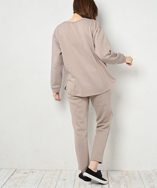 FUNALIVE（ファンアライブ）の「CELESTE RANA ラウンドトップステーパードパンツ上下セット（ルームウェア/パジャマ・レディース・ブラック/グレー/モスグリーン/モカ/チャコール・M-L/L-XL/XXL）」の9枚目の写真