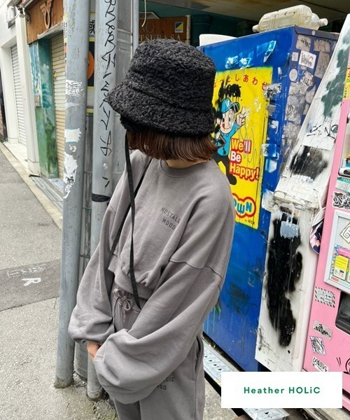 Heather（ヘザー）の「HOLiCスウェット　164325（スウェット・レディース・スミクロ/ブラック/オフホワイト・XS/XL）」の3枚目の写真