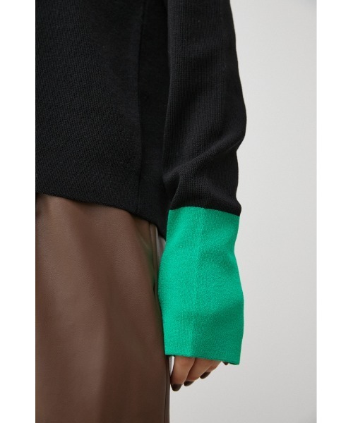 AZUL by moussy(アズールバイマウジー)の「COLOR CUFF BLOCK KNIT TOPS/カラーカフブロックニットトップス(ニット/セーター・レディース・ブラック/ライトベージュ/ダークブルー/チャコールグレー・MEDIUM/SMALL)」の14枚目の写真