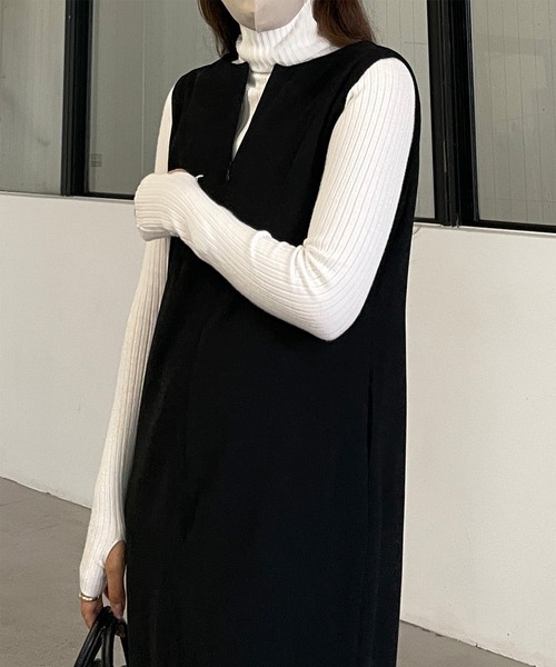 Louere（ルエレ）の「フィンガーホールタートルリブニット（ニット/セーター・レディース・ホワイト/ブラック/クリーム・FREE）」の12枚目の写真