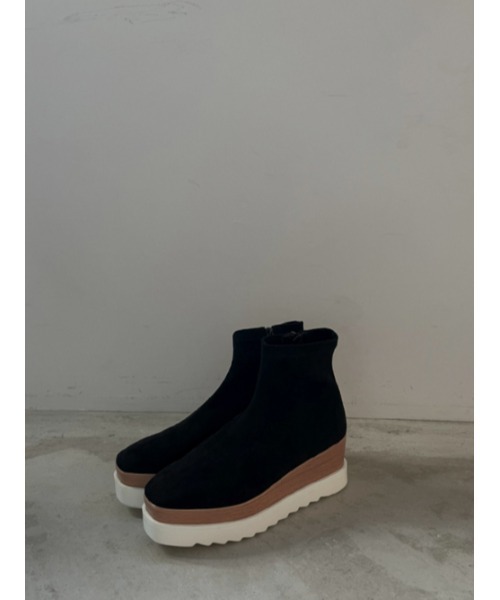 AMAIL(アマイル)の「Jagged gentle boots(ブーツ・レディース・ブラック・S/M/L)」の5枚目の写真