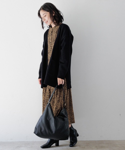 LEPSIM（レプシィム）の「7ゲージホイップライクVネックニットカーデ　294976（カーディガン/ボレロ・レディース・ピンク/ブルー/ブラック/キナリ/ライム・FREE/SHORT）」の15枚目の写真