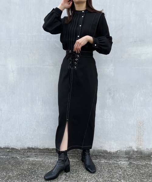 A de a.v.v(アードアー・ヴェ・ヴェ)の「バイカラーステッチナロースカート(スカート・レディース・ブラウン/ブラック・SMALL/MEDIUM)」の11枚目の写真