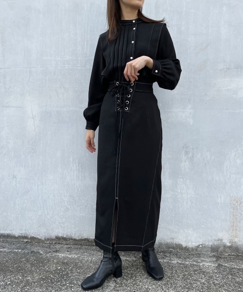 A de a.v.v(アードアー・ヴェ・ヴェ)の「バイカラーステッチナロースカート(スカート・レディース・ブラウン/ブラック・SMALL/MEDIUM)」の13枚目の写真