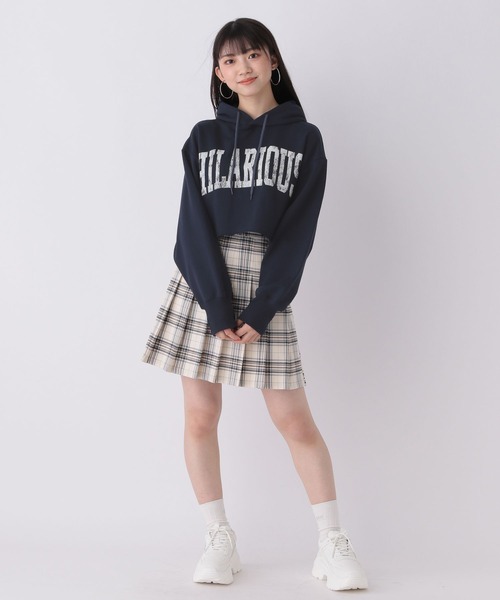 repipi armario(レピピ アルマリオ)の「カレッジロゴショートパーカー(パーカー・キッズ・杢グレー/ネイビー/オートミール/コーラル・MEDIUM/SMALL/LARGE)」の17枚目の写真