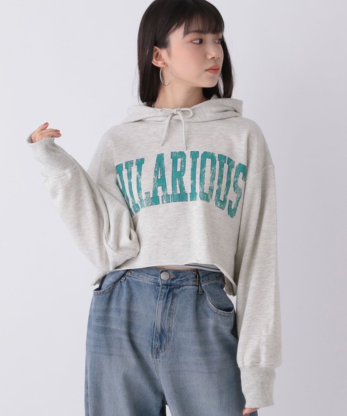 repipi armario(レピピ アルマリオ)の「カレッジロゴショートパーカー(パーカー・キッズ・杢グレー/ネイビー/オートミール/コーラル・MEDIUM/SMALL/LARGE)」の21枚目の写真