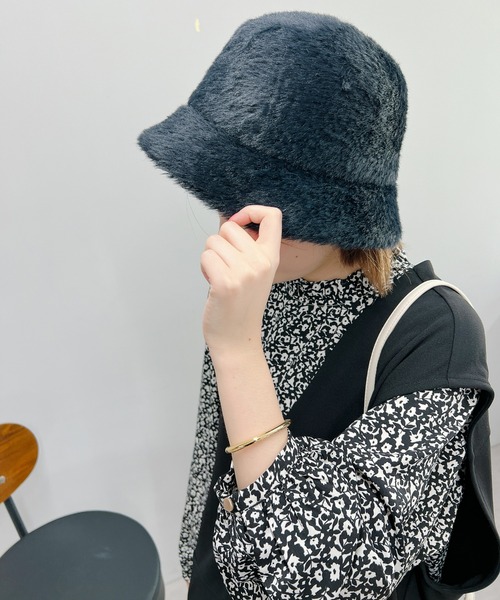 un dix cors（アンディコール）の「ファーバケットハット（ハット・レディース・ブラック/ライトベージュ・FREE）」の3枚目の写真