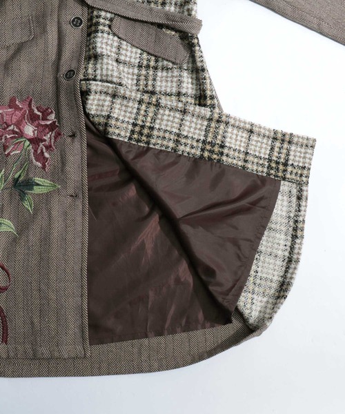 iS ScoLar（イズスカラー）の「523062：チェック柄切替 花刺繍コート