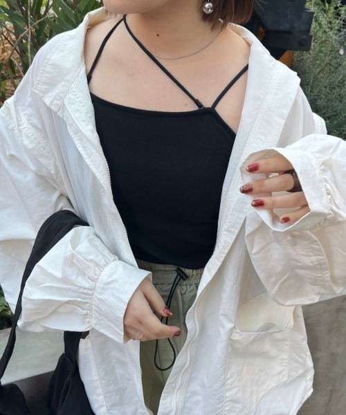 nemne store（ネンネストア）の「【低身長用サイズあり / 紐取り外し可能 】カップ付きマルチウェイストラップキャミソール（キャミソール・レディース・アイボリー/ブラック/ブルー/ピンク/グリーン・SMALL/MEDIUM）」の9枚目の写真