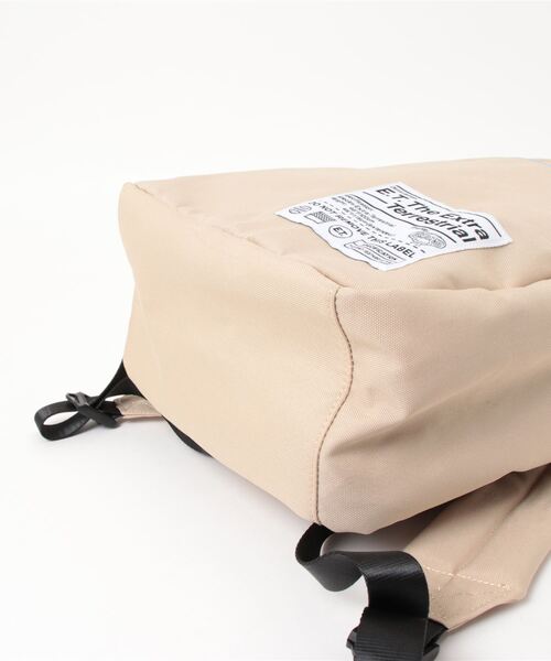 ACCOMMODE（アコモデ）の「【Universal Filmarket】アンブリン　スクエアリュック（バックパック/リュック・レディース・ベージュ/カーキ/グレー/ブルー・FREE）」の5枚目の写真