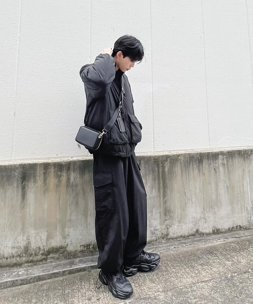 Figments（フィグメンツ）の「スクエアショルダーバッグ（ショルダーバッグ・レディース・ブラック/ダークグリーン・FREE）」の6枚目の写真