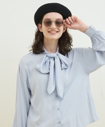 【NEW素材】オフィスカジュアルにも使えるボウタイブラウス