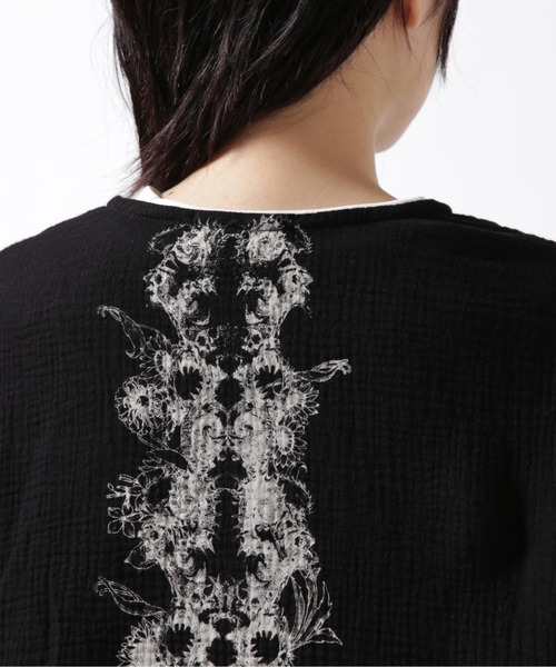 KMRii（ケムリ）の「KMRii/ケムリ/別注Tie Front Cotton Shirt（カーディガン/ボレロ・レディース・ブラック・2）」の11枚目の写真