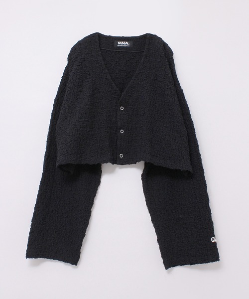 RNA（アールエヌエー）の「M2015 シャーリングショート丈カーデ（カーディガン/ボレロ・レディース・ピンク/ブラック/ホワイト・MEDIUM）」の2枚目の写真