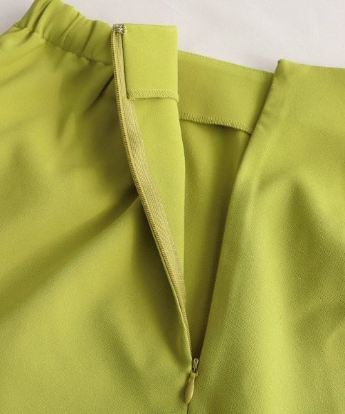 Pierrot（ピエロ）の「サイドフラップポケットIラインスカート（スカート・レディース・ライム/ライトカーキ/ピンク/オフホワイト/ネイビー・M/L/PM）」の13枚目の写真