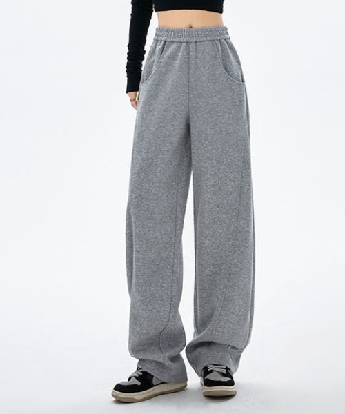 Mela（メラ）の「SLASH SWEAT PANTS（スウェットパンツ）」 - WEAR