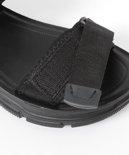 LOWRYS FARM(ローリーズファーム)の「カンドウフィットスポサン 177270(サンダル・レディース・ブラック/ホワイト・MEDIUM/LARGE)」の16枚目の写真