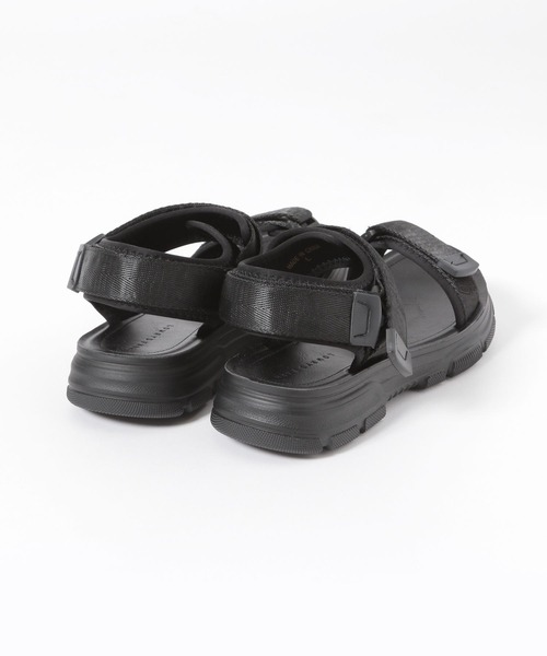 LOWRYS FARM(ローリーズファーム)の「カンドウフィットスポサン 177270(サンダル・レディース・ブラック/ホワイト・MEDIUM/LARGE)」の19枚目の写真