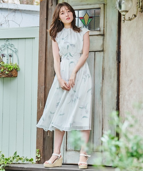 Noela（ノエラ）の「レイヤード花柄ワンピ（ワンピース）」 - WEAR