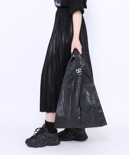 Figments（フィグメンツ）の「メタリックショッパーバッグ（トートバッグ・レディース・ブラック/シルバー・FREE）」の13枚目の写真